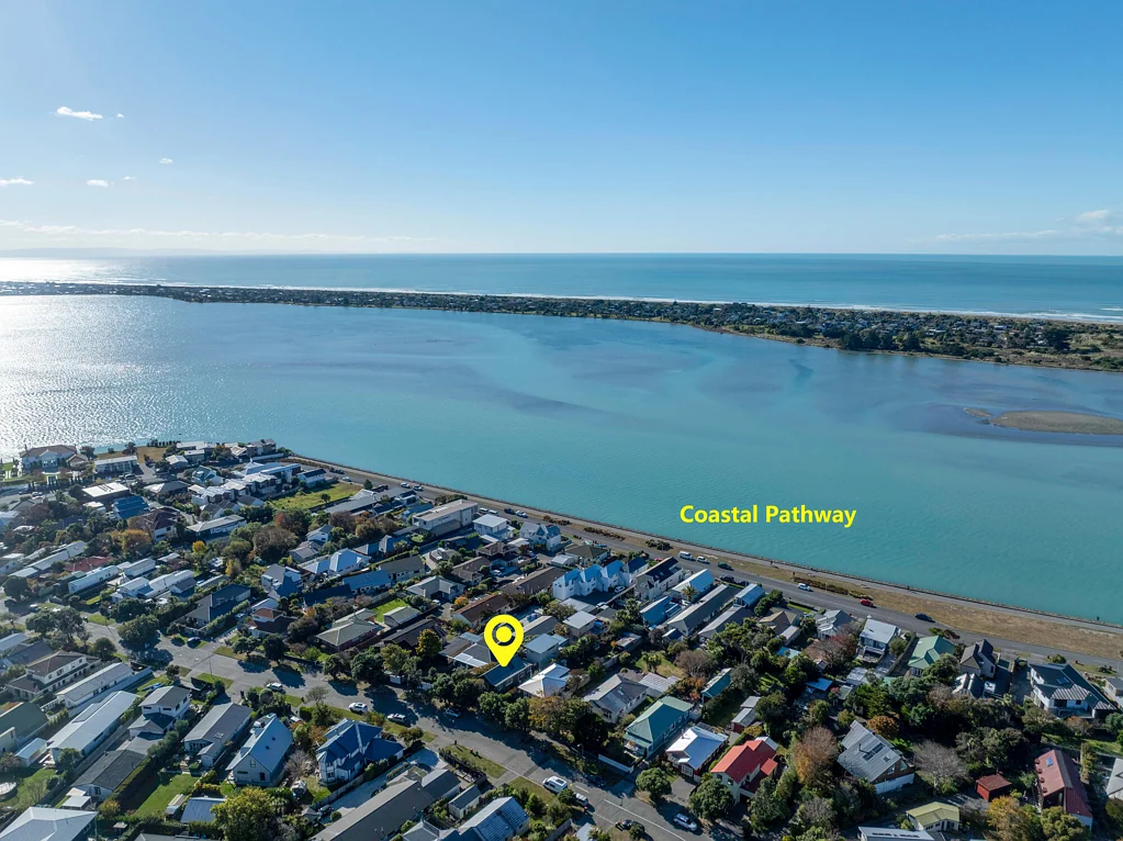 Redcliffs 2બેડરૂમ Owner has Relocated Overseas - Must be Sold