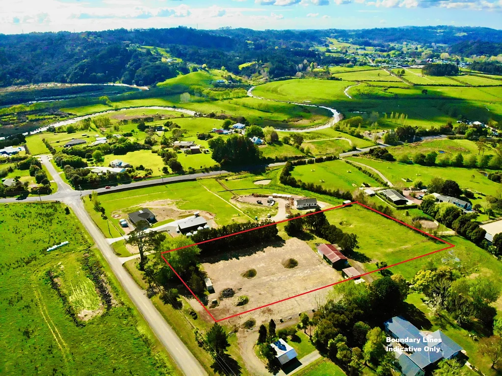 Kaukapakapa Your Lifestyle Dream Starts Here - Scenic 1.07ha Near Helensville