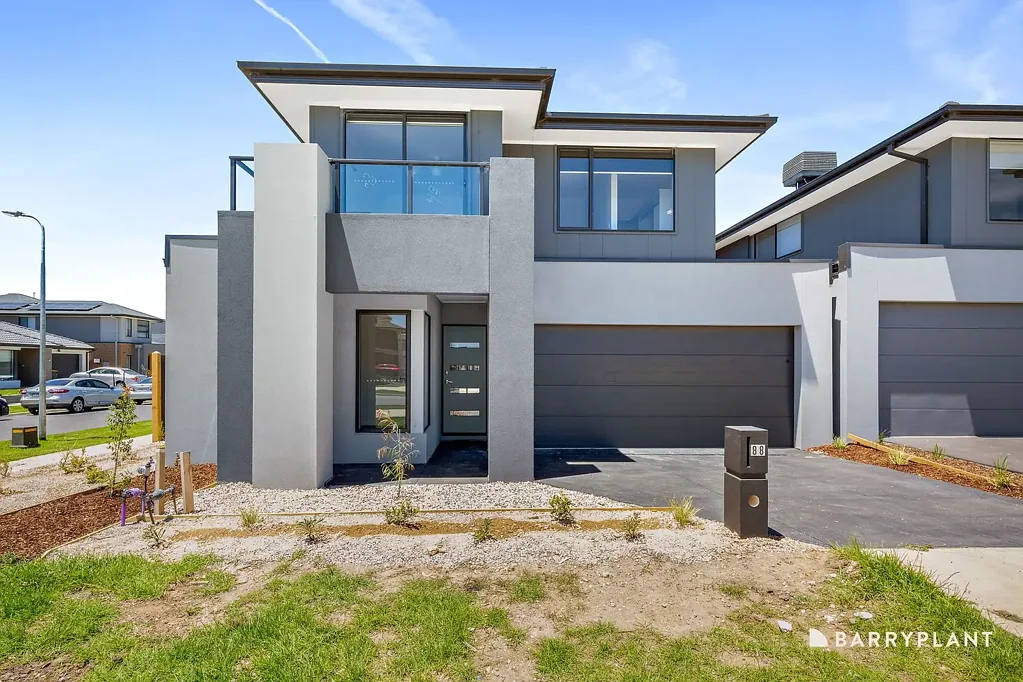 Full Spec Modern Family Home