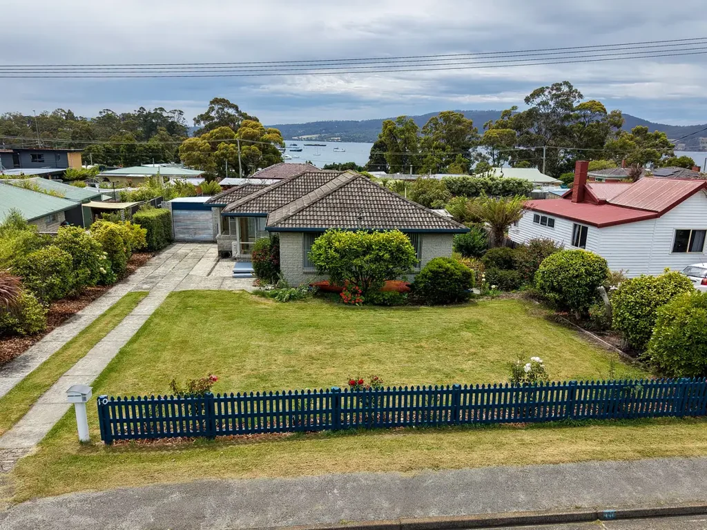 10 Frost Street, Snug, TAS 7054