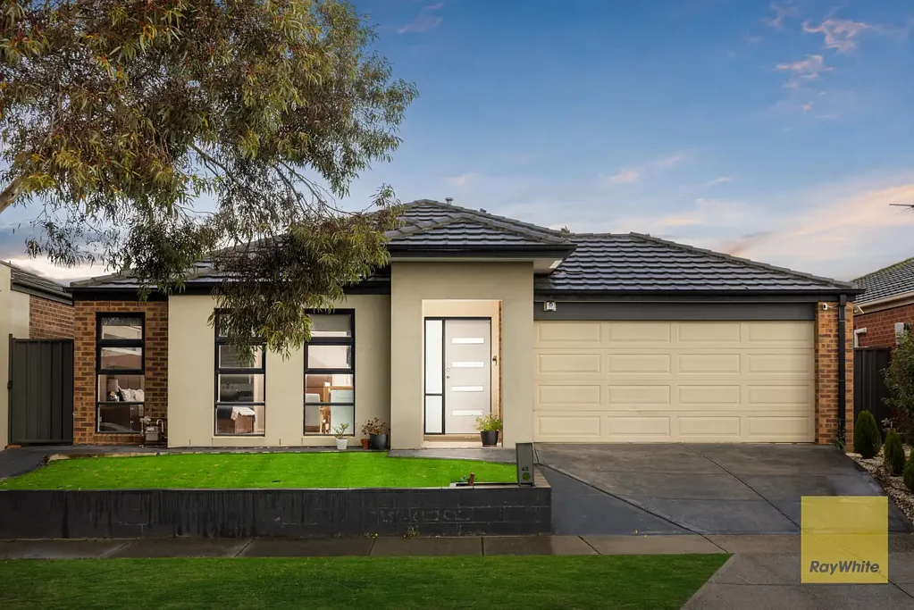 Deer Park 4غرفة نوم Proudly Presented by Ray White West Realty!