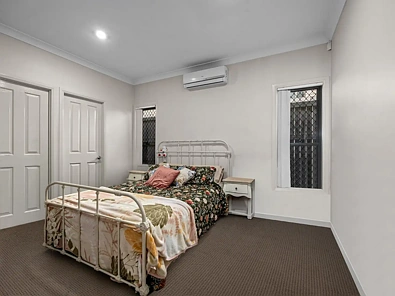 10 Hookes Terrace, Springfield Lakes, QLD 4300, 3 slaapkamers, 2 badkamers, House