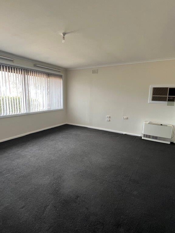 24 SUGARWOOD CR, WHYALLA STUART SA 5608, 0房, 0浴, House