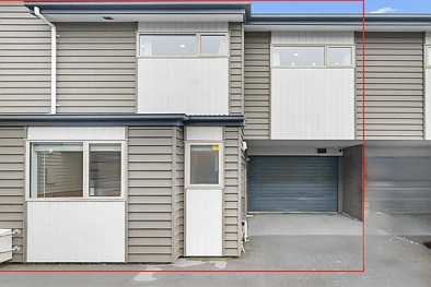 Low Maintenance Living in Sydenham