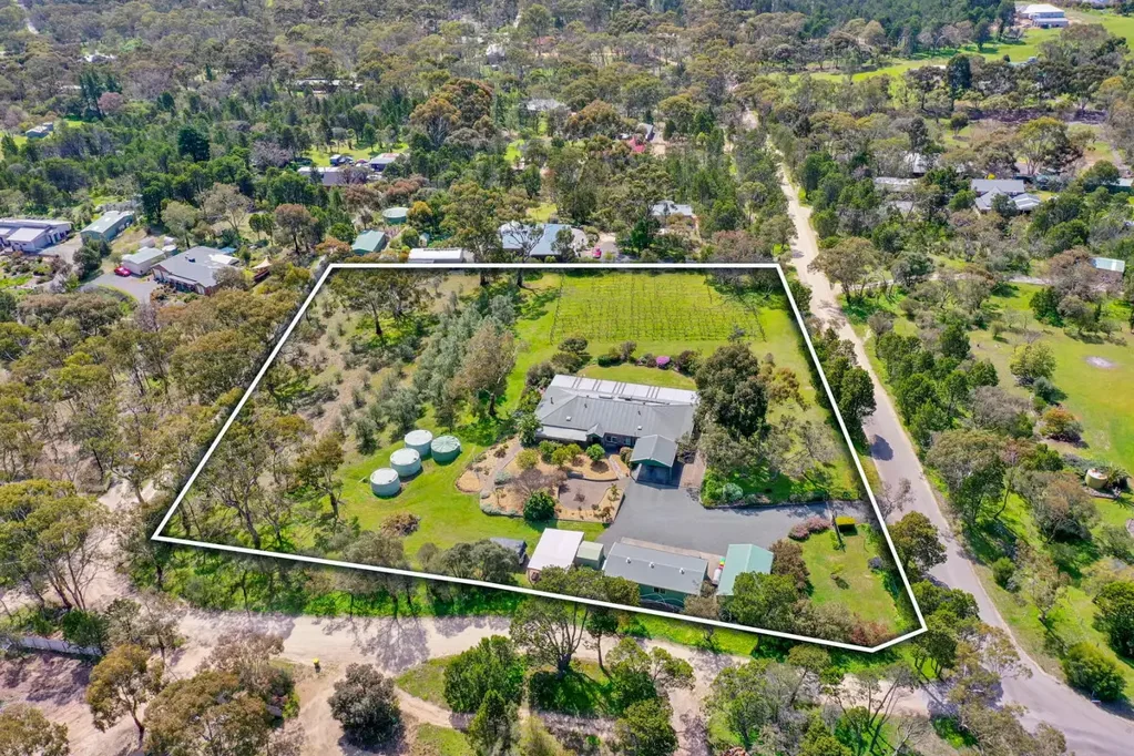 5 Knott Road, Williamstown, SA 5351