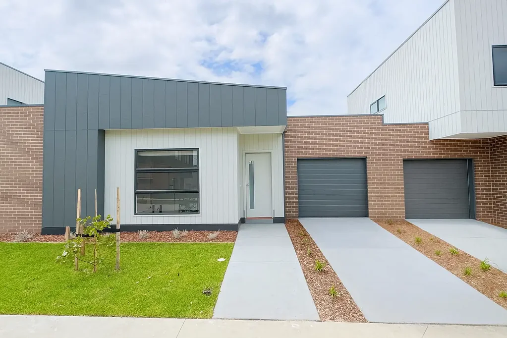 Brand New, Light-Filled Living in a Prime Cranbourne Pocket