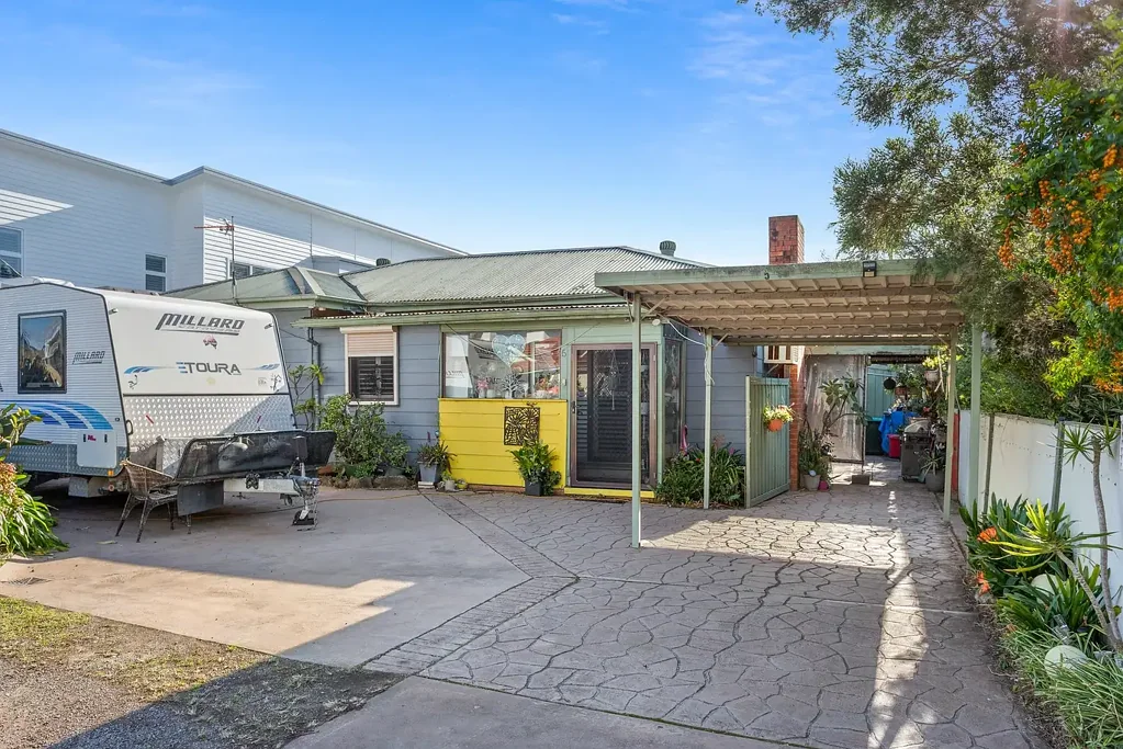 Spacious family home!