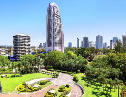 42/2 Admiralty Drive, Surfers Paradise, QLD 4217, 3 Bedrooms, 3 Bathrooms, Apartment