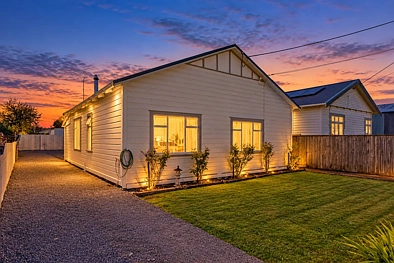 Masterton 2Kwarto Character, Charm & Outdoor Living