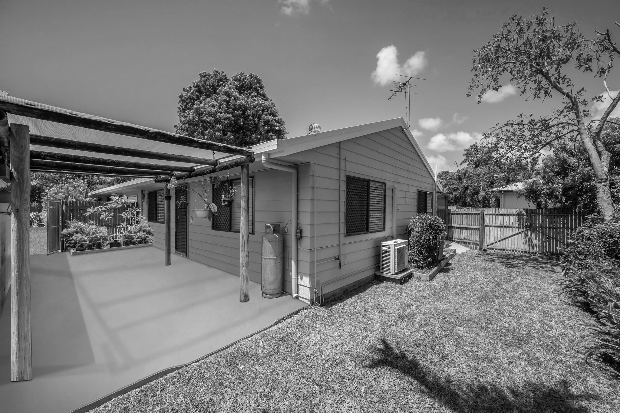 UNIT 3 34-36 RAILWAY AV, RAILWAY ESTATE QLD 4810, 0房, 0浴, Unit