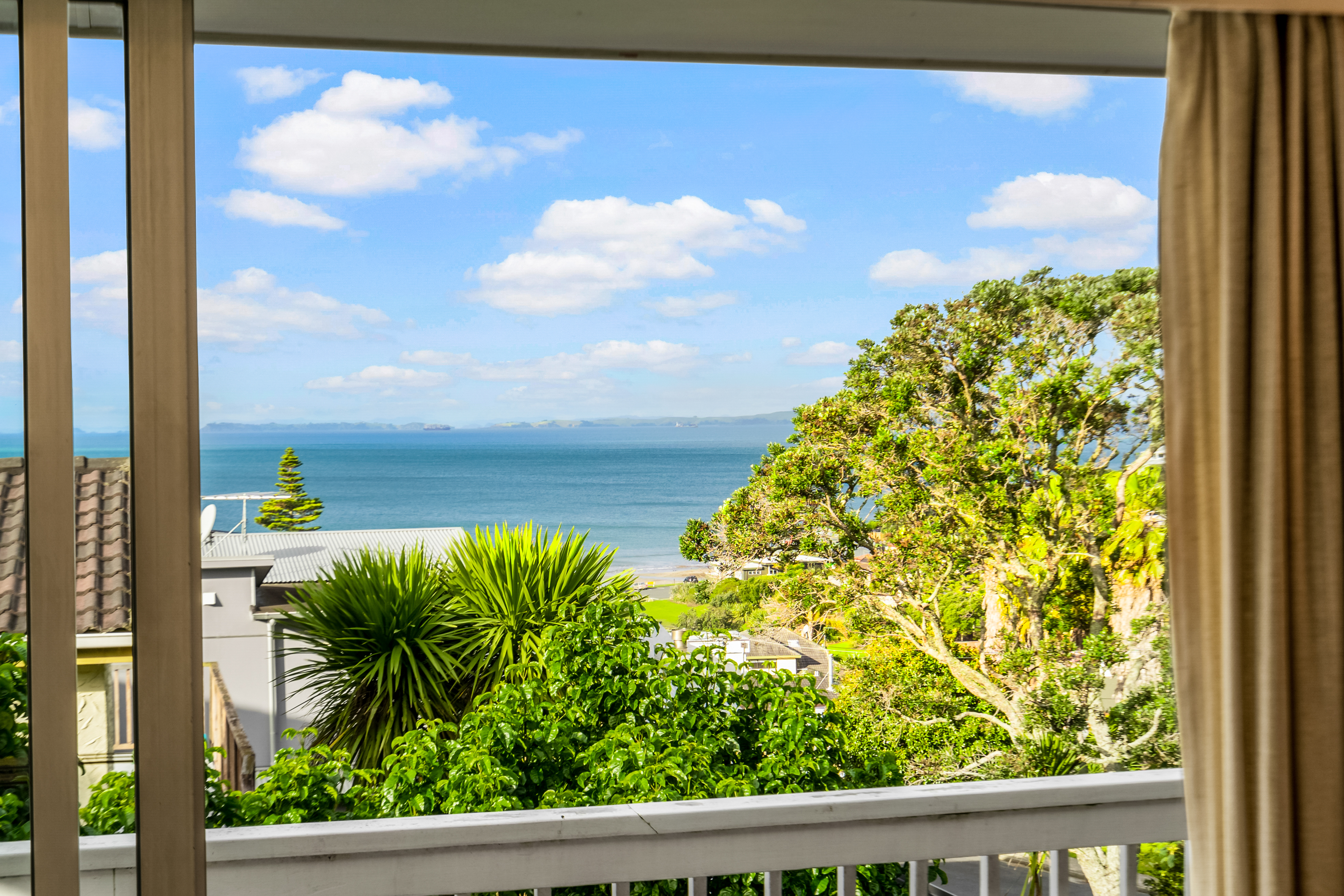 26 Masterton Road, Rothesay Bay, Auckland - North Shore, 5 chambres, 0 salles de bain