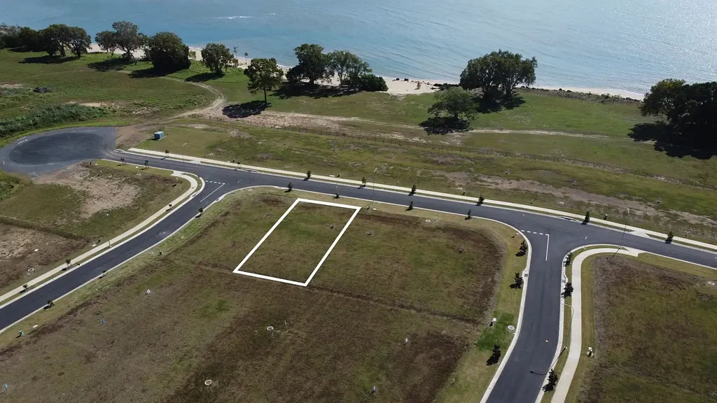 Shoal Point Absolute Beachfront Land