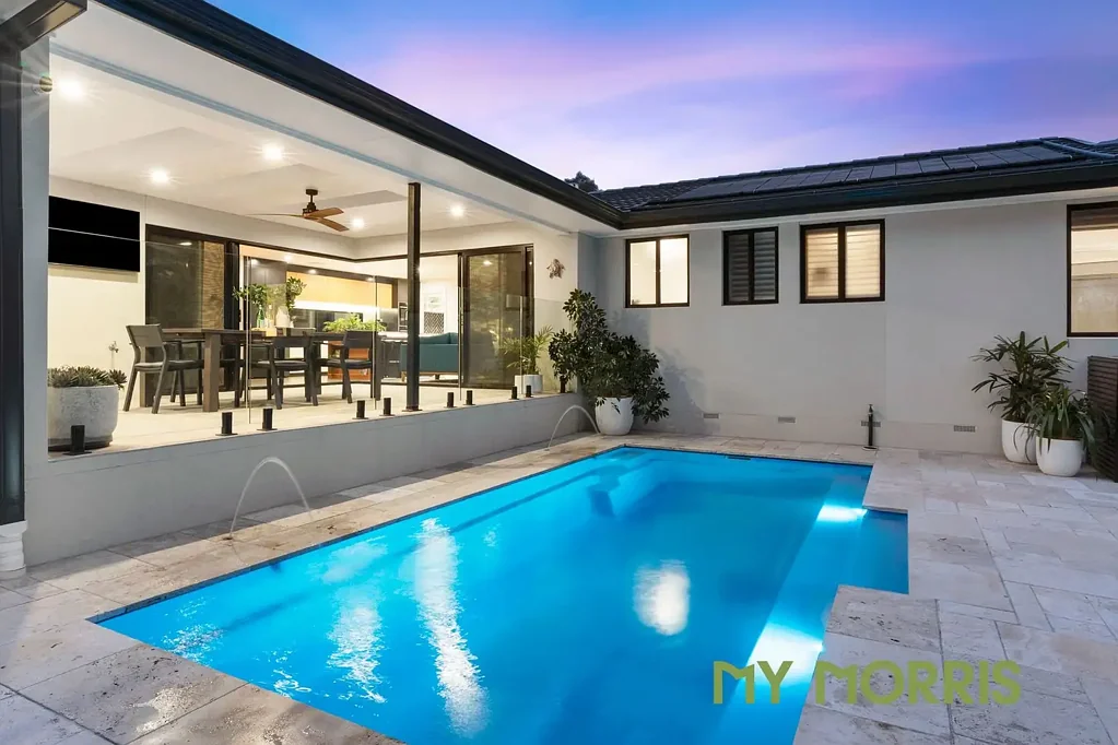 Kambah 4房  Bespoke living meets endless amenity in a highly prized setting, nestled in the sought-after Allchin Circuit loop.