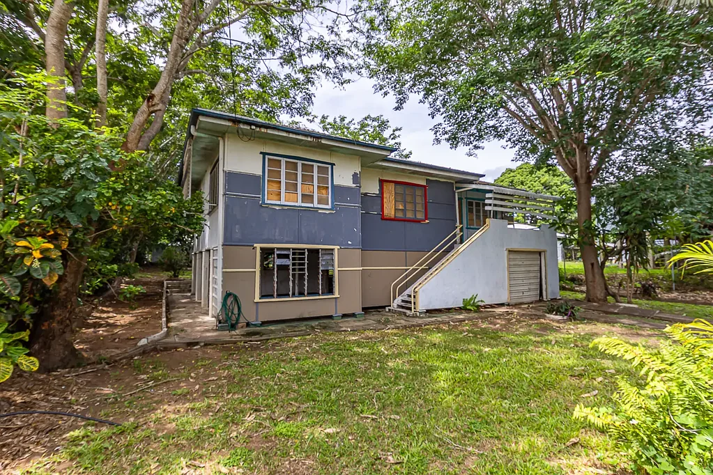54 Bayswater Road, Hyde Park, QLD 4812