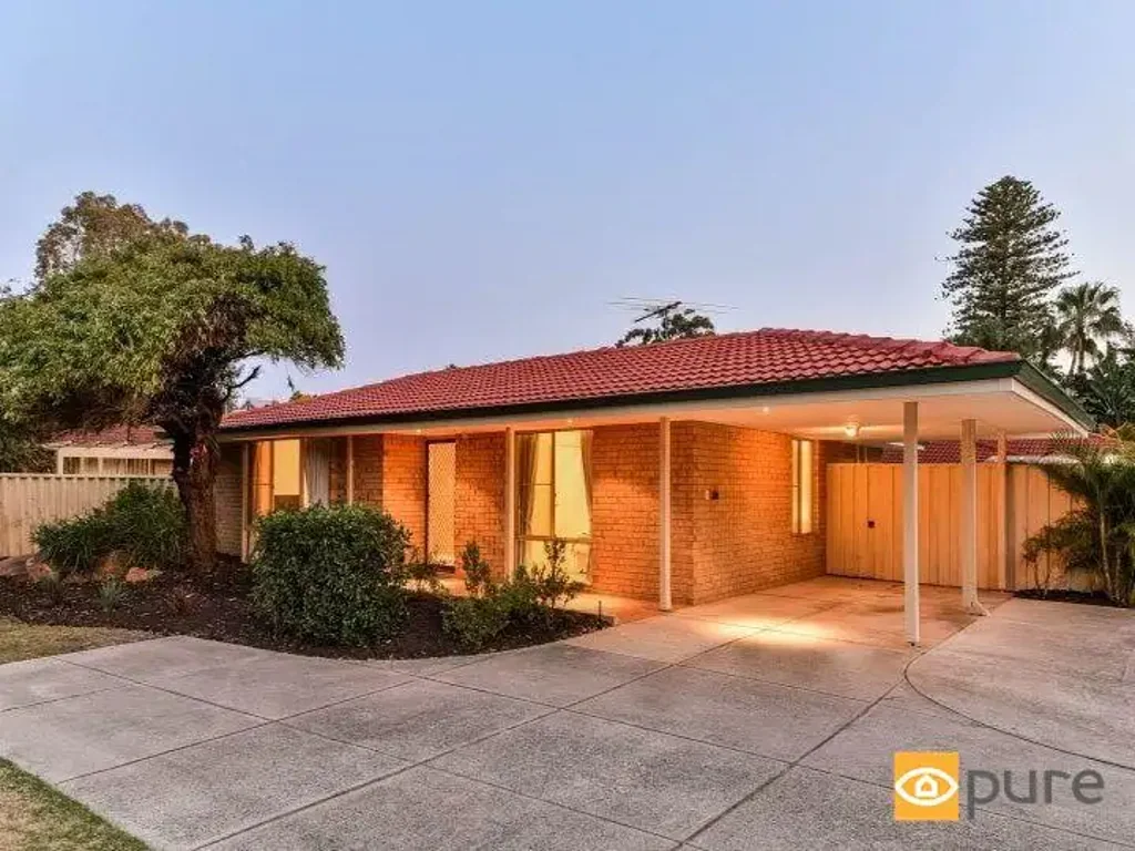 RARE OPPORTUNITY IN BEAUTIFUL MOUNT CLAREMONT