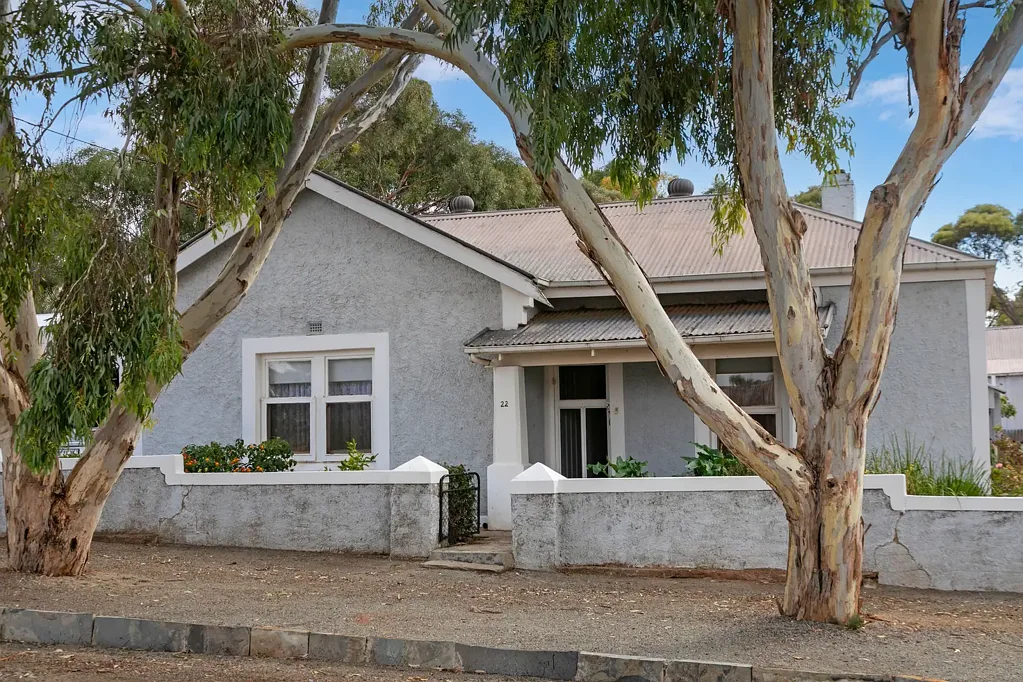 22 Truro Street, Burra, SA 5417