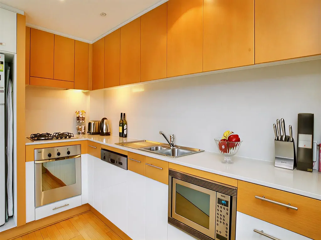 FANTASTIC BRIGHT & AIRY MODERN APARTMENT AVAILABLE FOR RENT!