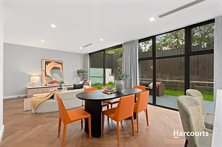 2/6-8 Saladin Avenue, Glen Waverley, VIC 3150