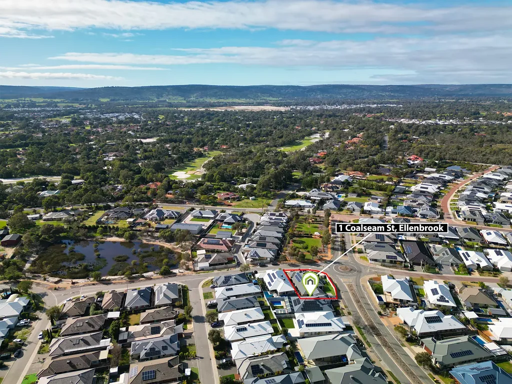 Ellenbrook 4房  JUST LISTED - QUALITY FAMILY LIVING ON A GENEROUS 819SQM CORNER BLOCK