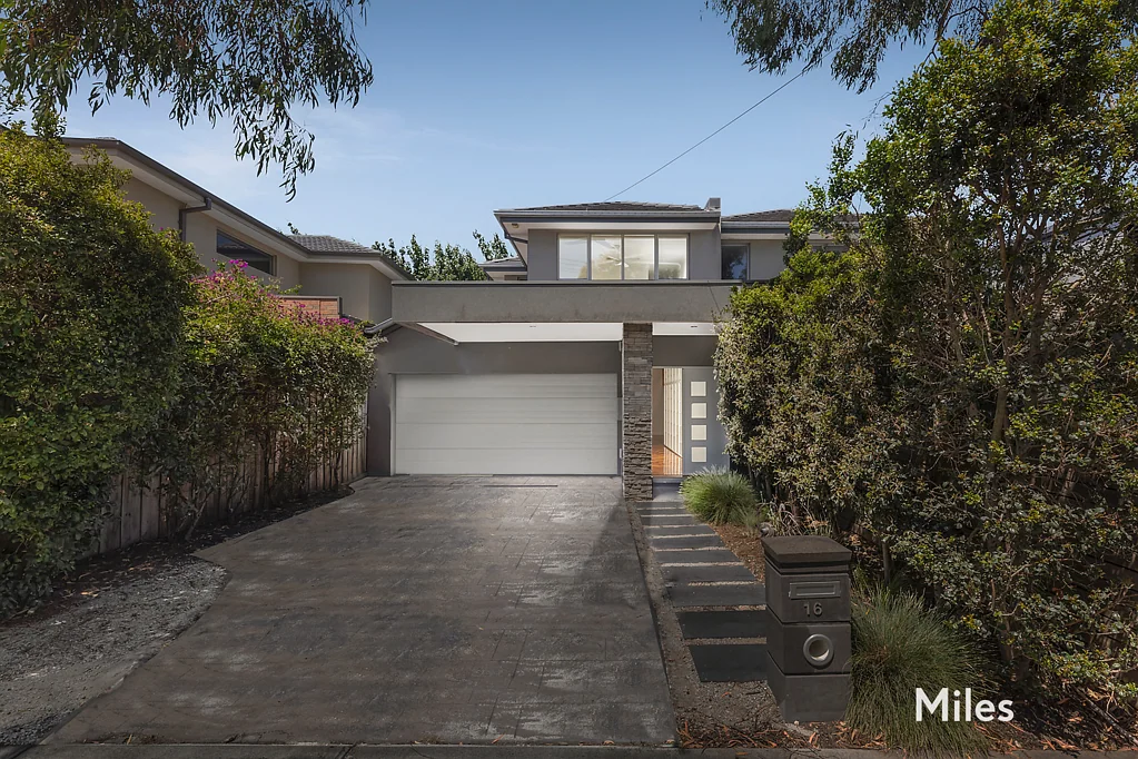 16 Ayton Street, Ivanhoe, VIC 3079