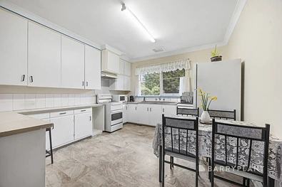 40 Warburton Street, Beaufort, VIC 3373, 2 slaapkamers, 1 badkamers, House