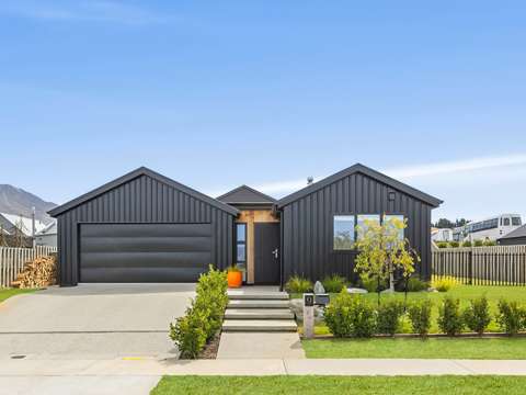 Wanaka 3房  Functional and stylish living on Linnburn