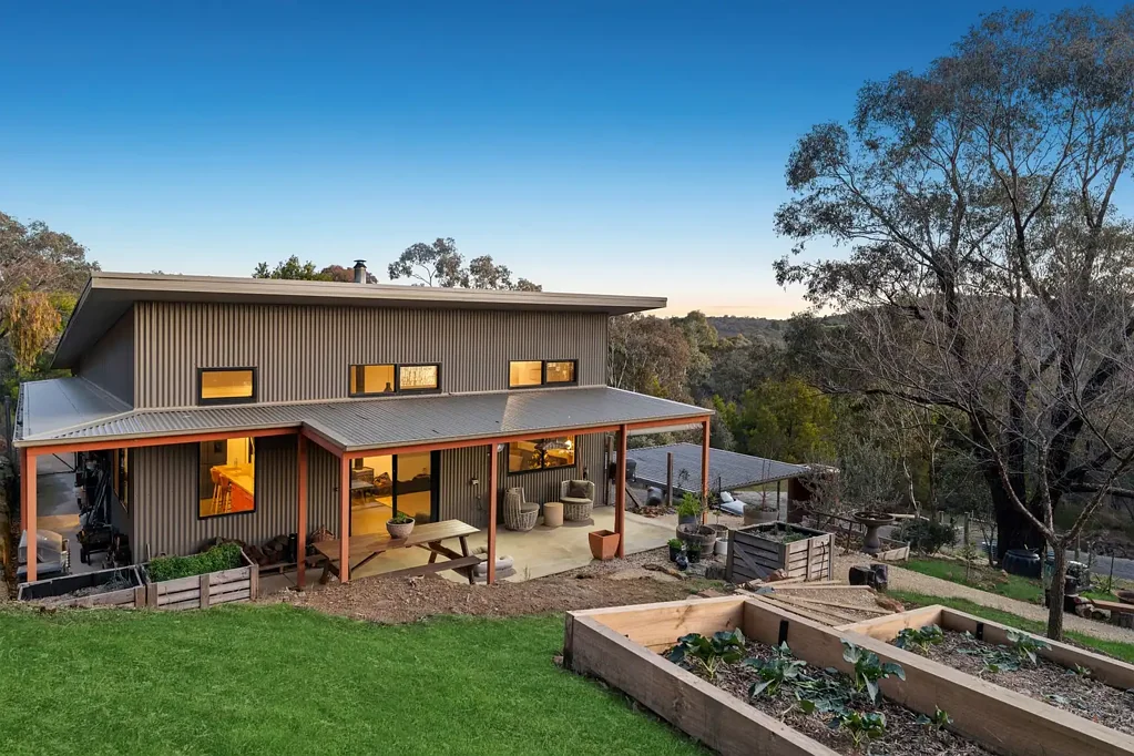 290 Golden Point Road, Golden Point, VIC 3451