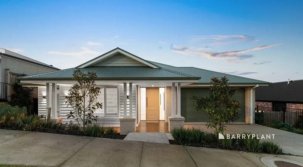 23 Illawarra Boulevard, Drouin, VIC 3818