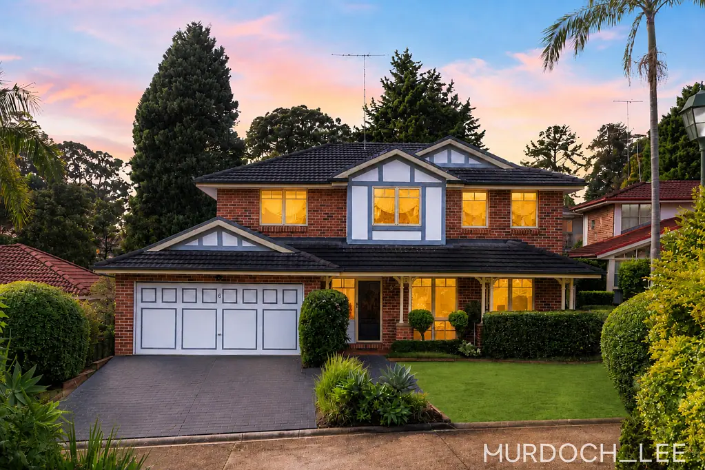 Cherrybrook 4chambre Walk To Metro | Cherrybrook Technology HS & Cherrybrook Public Catchment | Peaceful Backyard