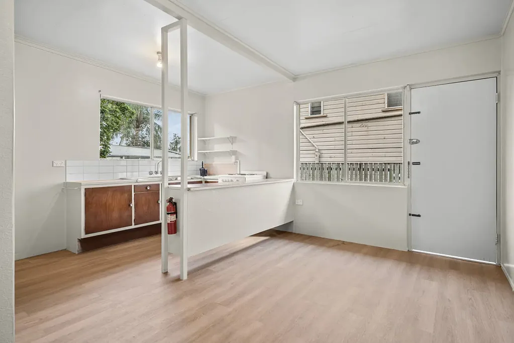Inner-City Living Done Right — 1 Bed, 1 Bath in Kelvin Grove
