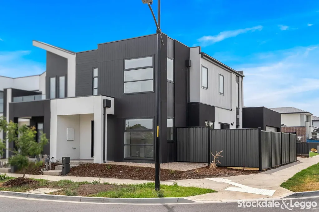 4 Bedroom Townhouse | Donnybrook!