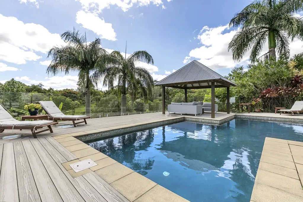 Spacious Family Living with Dual Occupancy Potential in Prestigious Doonan