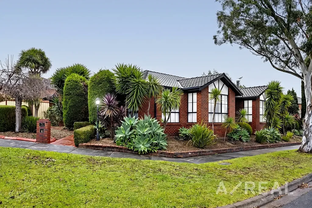 Mill Park 4 Slaapkamer Space and Character in a Sought-After Mill Park Pocket