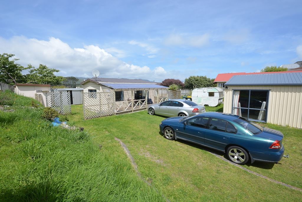 33 Hicks Crescent, Waikanae Beach, Kapiti Coast, 1 कमरे, 1 बाथरूम