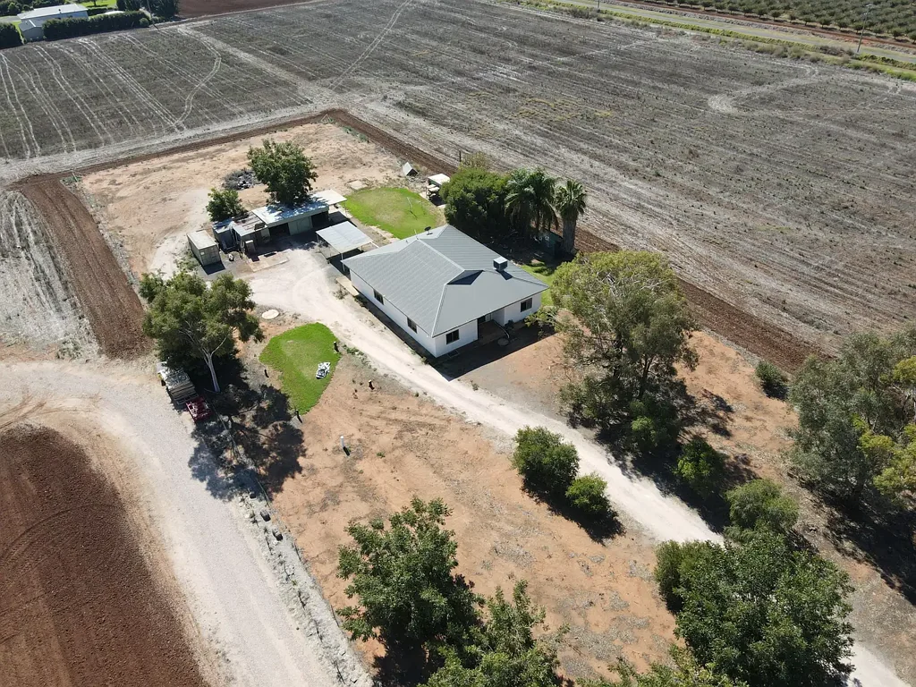 Bilbul 6ห้องนอน 6 Bedroom home on a large block