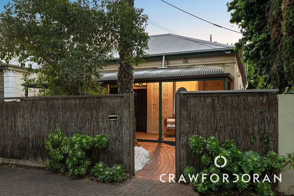 St Peters 2Kwarto C1910 Cottage Cloaked in St Peters' Cosmopolitan Acclaim