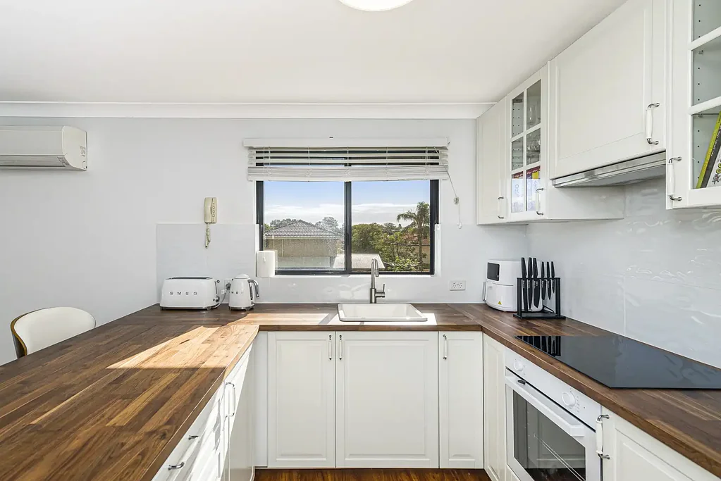 Maylands 2chambre Renovated & Ready to Move In! Short walk to Swan River!