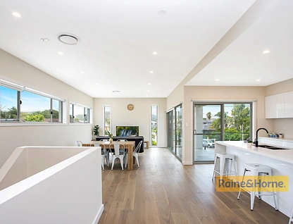 1/223 Booker Bay Road, Booker Bay, Central Coast, 3 침실, 3 욕실, House