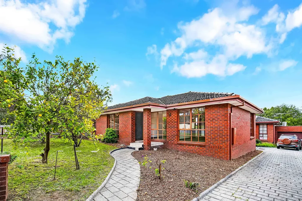 Macleod 3部屋 Renovator’s Delight in Prime Location