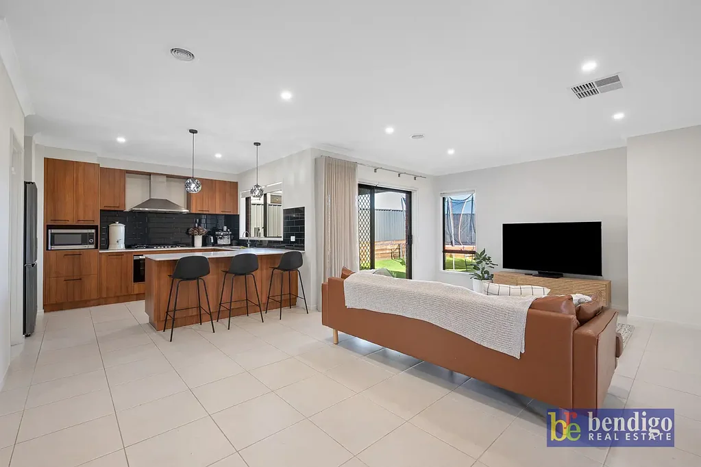 Modern Family Home in Prime Imagine Estate Strathfieldsaye
