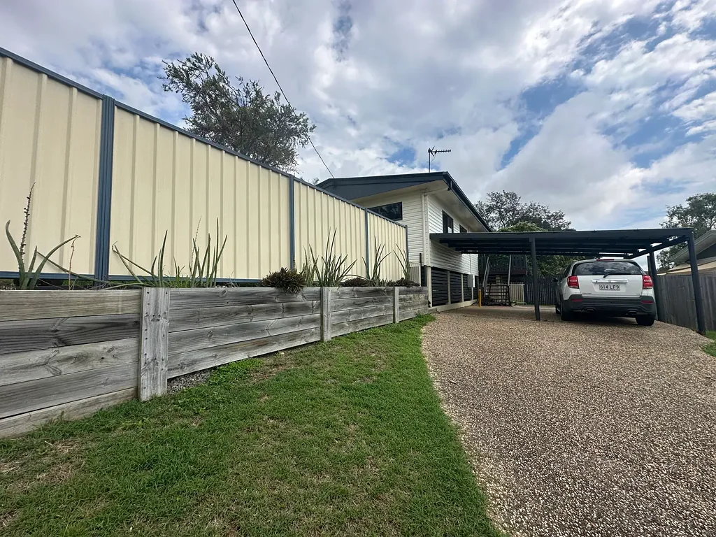 Modern Family Home with Outdoor Entertaining and Side Access