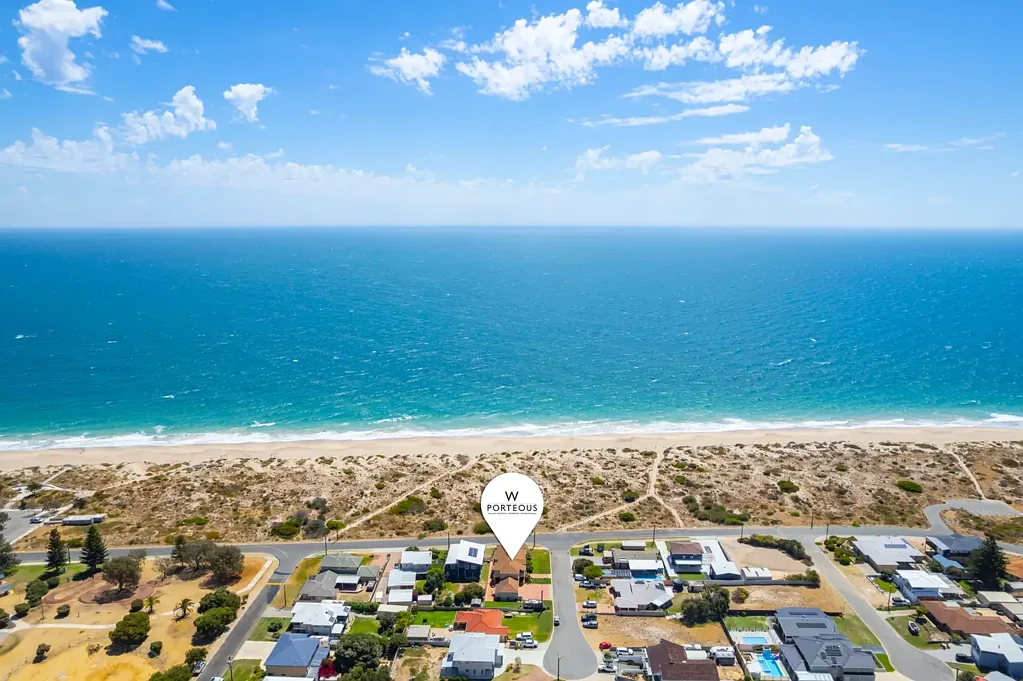 5B Sabina Drive, Madora Bay, WA 6210