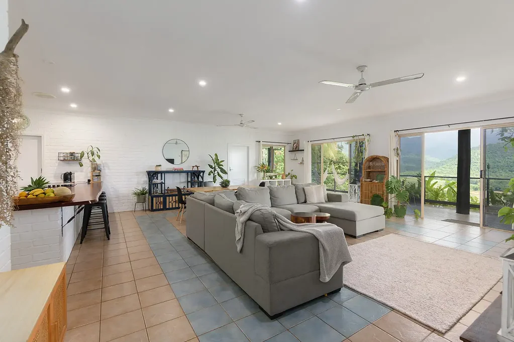 Mossman 5房  BREATHTAKING VALLEY VIEWS