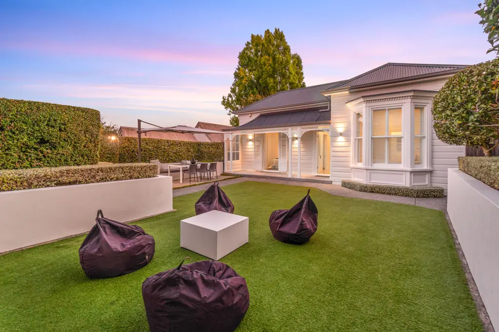 Parnell 3 Bedroom Architecturally reimagined - will be sold!