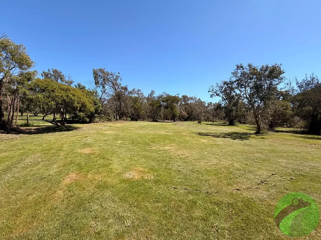 Langwarrin 9905sqm阔地宁静私密 半乡村生活 便捷设施 梦想家园潜力 Nearly 1 Hectare of Opportunity – Create Your Future Acreage Lifestyle