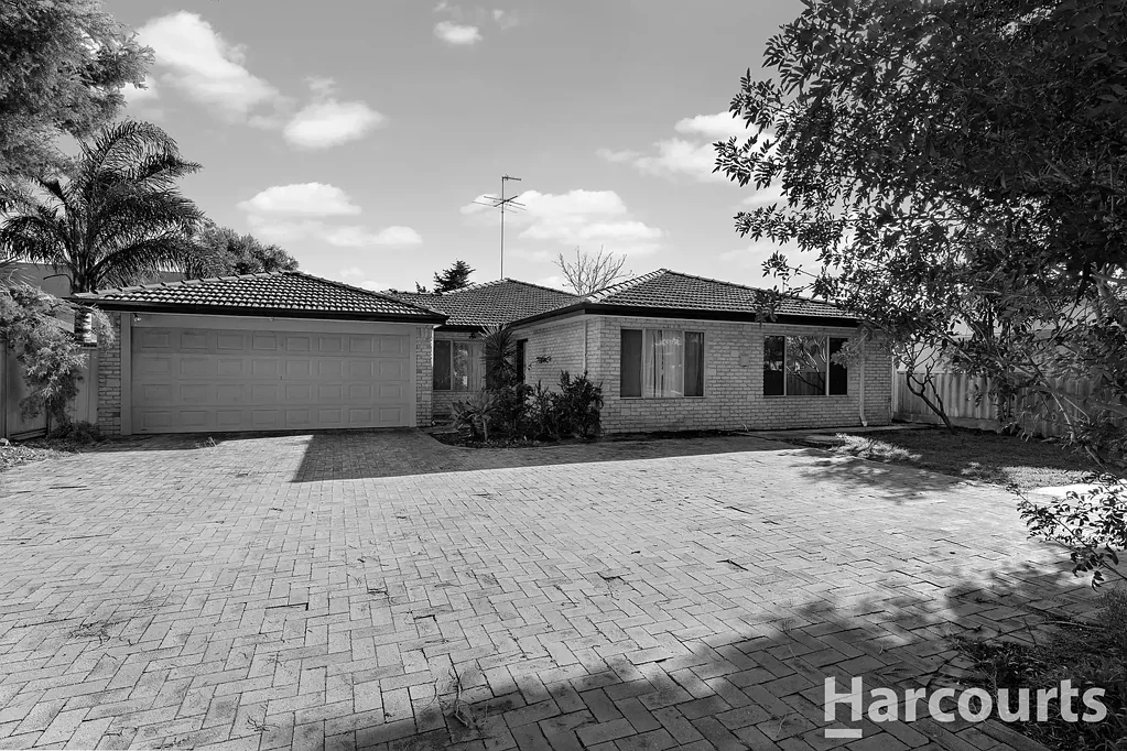 Mandurah 6ਬੈੱਡਰੂਮ Under Offer by HARCOURTS Mandurah - Jarrod Fleming