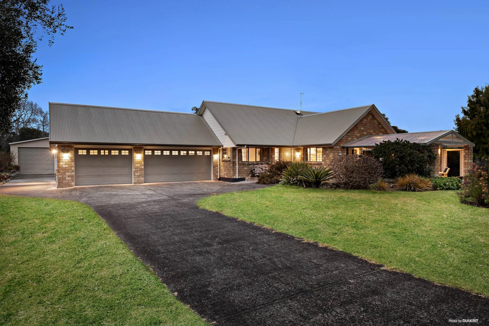 Waiuku 4Phòng ngủ BIG SHED, BEAUTIFUL HOME, BRILLIANT LOCATION!