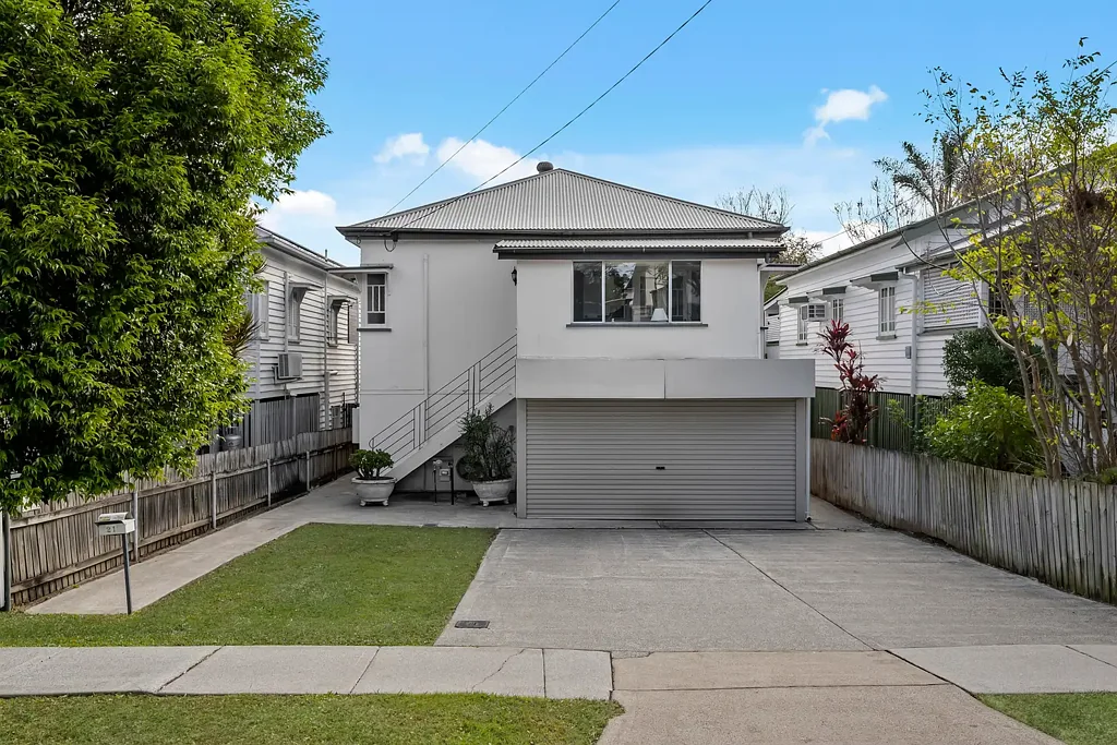 Moorooka 3Kwarto Spacious Family Home in the Heart of Moorooka.