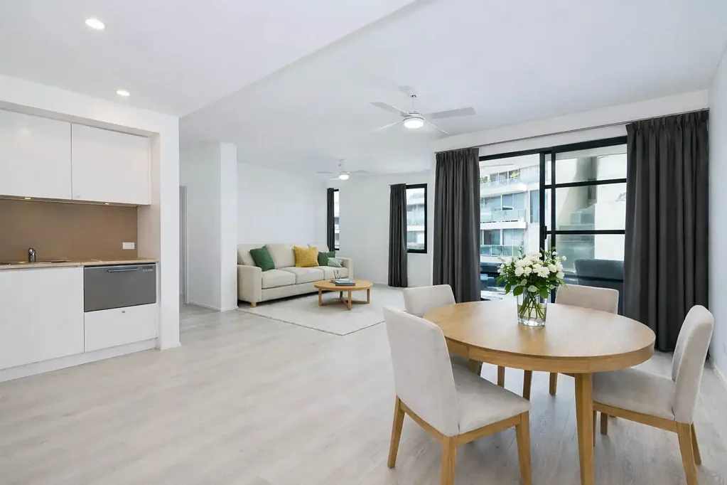 STUNNING NEWLY UPDATED MODERN SPACE!