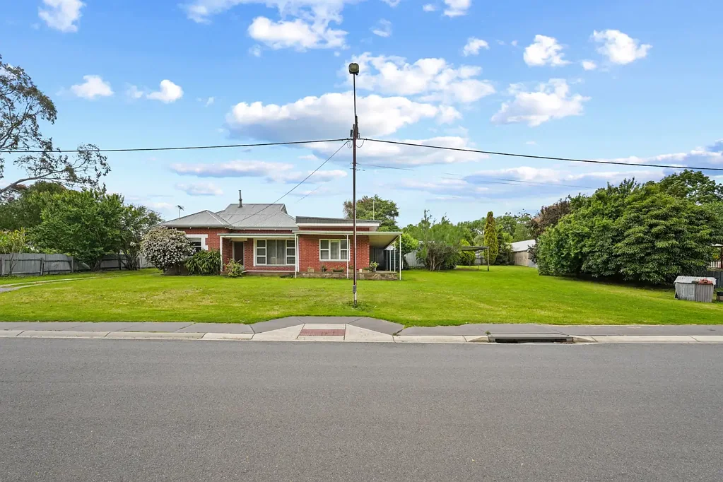 Meadows 3部屋 Huge parcel of land with 2 allotments on one title